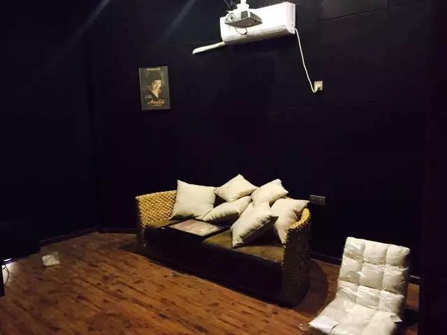 影音室裝修，專(zhuān)業(yè)性是一定要有的